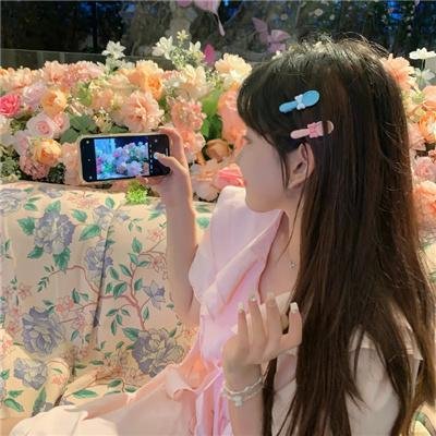 碎玉溅飞花